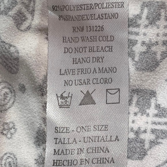 Kathy one size cream & black tribal elephant soft, thin leggings - Picture 10 of 11